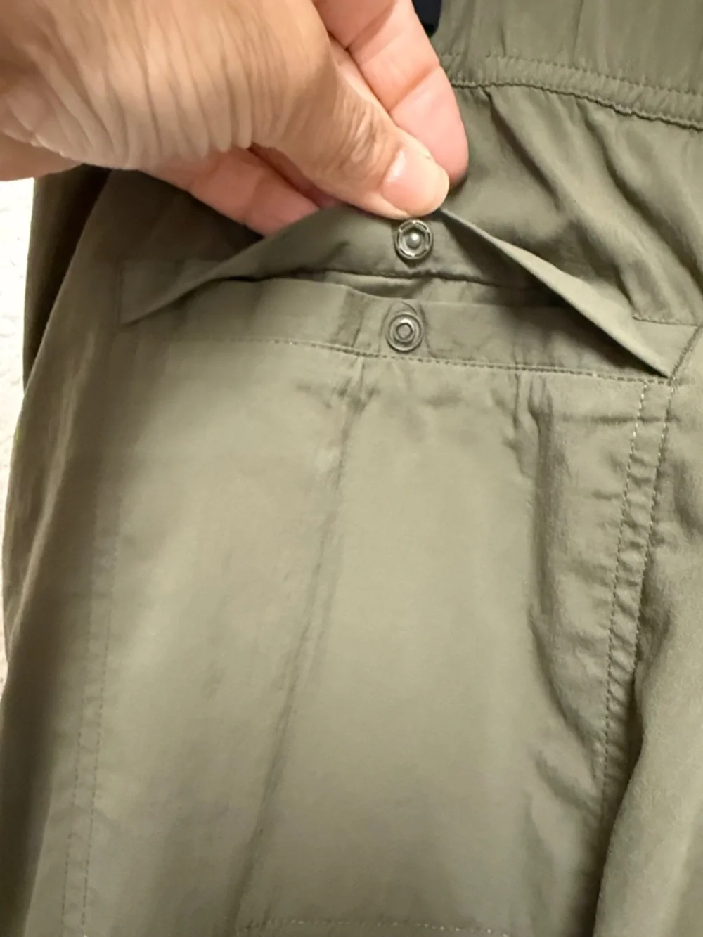REI Olive Green Casual Cargo Pants Size 14 - Picture 13 of 16